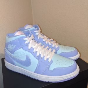 Jordan 1 Mid Purple Aqua Size 9 554724-500